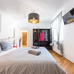 Marilyn Apartman *